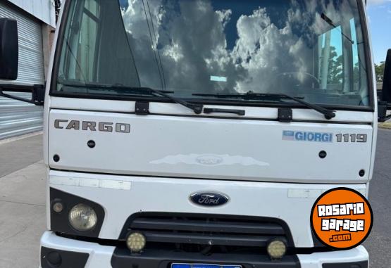 Camiones y Gr�as - Ford cargo 1119 - En Venta