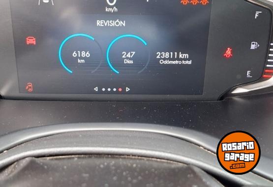 Camionetas - Fiat Toro volcano 2024 Nafta 23000Km - En Venta
