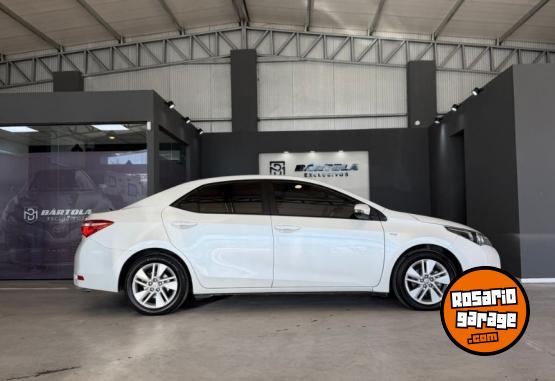 Autos - Toyota Corolla XEI 1.8 2017 GNC 150000Km - En Venta
