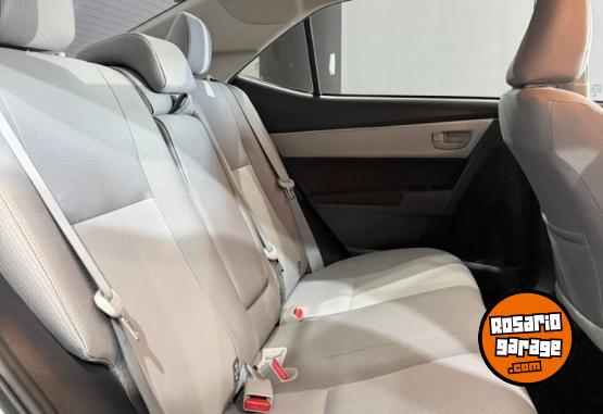 Autos - Toyota Corolla XEI 1.8 2017 GNC 150000Km - En Venta