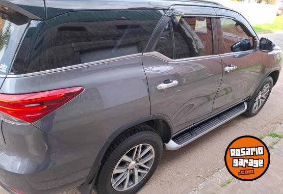 Camionetas - Toyota SW4 2019 Diesel 78500Km - En Venta