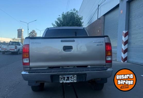 Camionetas - Toyota Hilux Srv 2007 Diesel 264000Km - En Venta