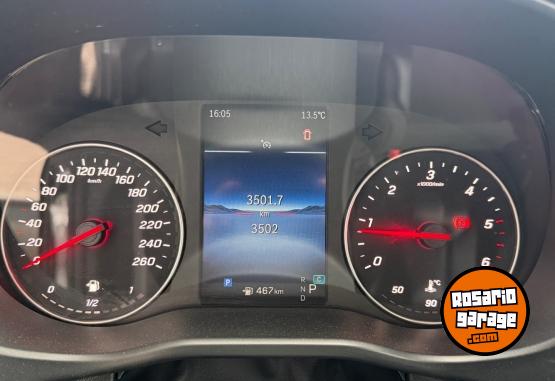 Utilitarios - Mercedes Benz Vito mixta 2025 Diesel 3500Km - En Venta