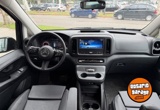 Utilitarios - Mercedes Benz Vito mixta 2025 Diesel 3500Km - En Venta