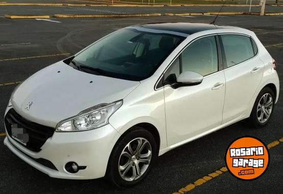 Autos - Peugeot 208 feline 1.6 16v permut 2015 Nafta 130000Km - En Venta