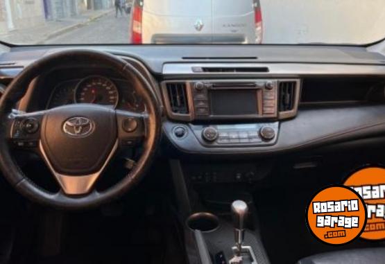 Camionetas - Toyota rav4 2.0 2013 Nafta 140000Km - En Venta