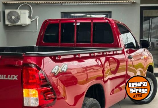 Camionetas - Toyota HILUX CABINA SIMPLE 2020 Diesel 200000Km - En Venta