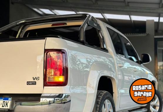 Camionetas - Volkswagen AMAROK V6 2021 Diesel 82000Km - En Venta