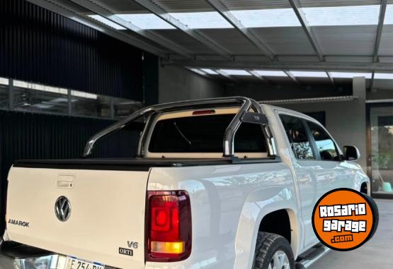 Camionetas - Volkswagen AMAROK V6 2021 Diesel 82000Km - En Venta