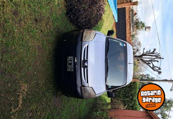 Utilitarios - Peugeot Parnert 2011 Diesel 320000Km - En Venta