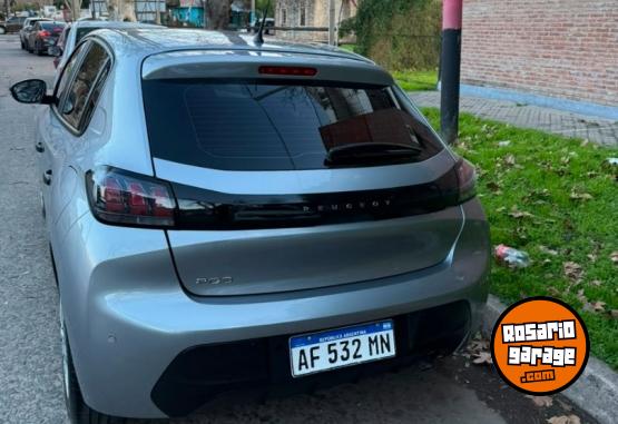 Autos - Peugeot 208 2022 Nafta 45000Km - En Venta