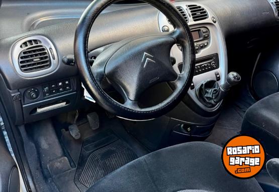 Autos - Citroen Xsara picasso 2011 GNC 199000Km - En Venta