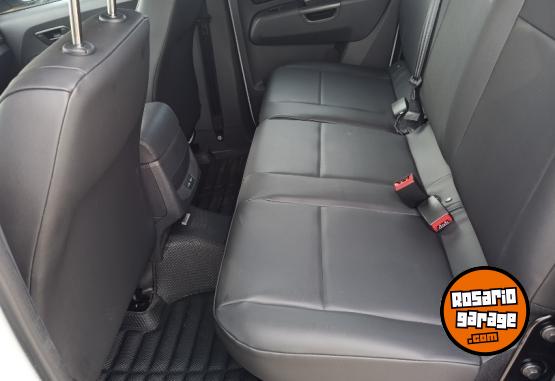 Camionetas - Volkswagen AMAROK TRENDLINE MT 4*2 2025 Diesel 2500Km - En Venta