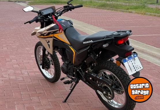 Motos - Honda XR 190L 2025 Nafta 4500Km - En Venta