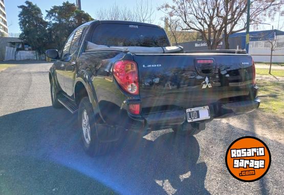 Camionetas - Mitsubishi L200 3.2 4x4 2012 Diesel 170000Km - En Venta