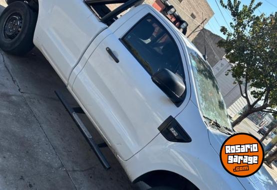Camionetas - Ford Ranger 2013 Diesel 250000Km - En Venta