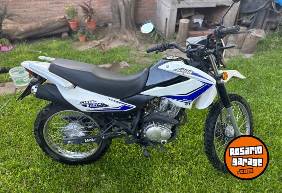 Motos - Motomel Skua v6 2020 Nafta 9000Km - En Venta