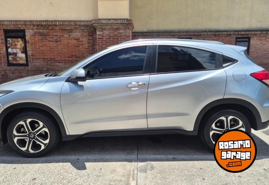 Autos - Honda Honda hrv exl 1ra mano pe 2016 Nafta 122000Km - En Venta