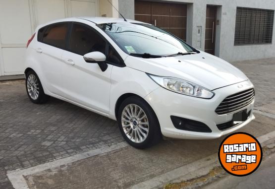 Autos - Ford FIESTA KINECTIC SE 2015 Nafta 130000Km - En Venta