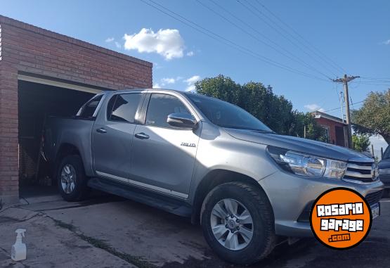 Camionetas - Toyota Hilux 2016 Diesel 170000Km - En Venta