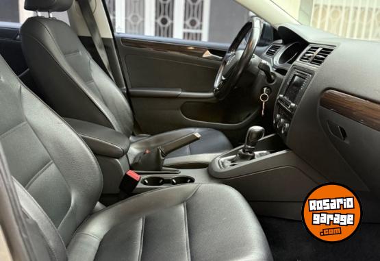 Autos - Volkswagen Vento Highline 1.4T AT 2017 Nafta 180000Km - En Venta