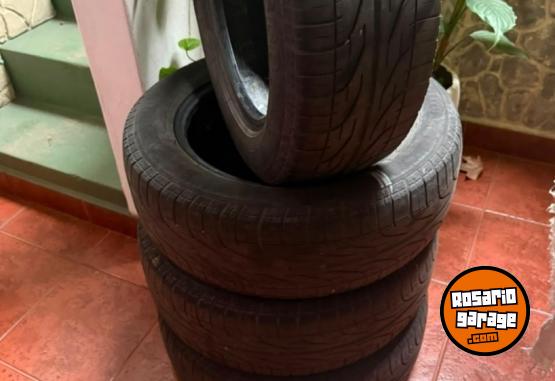Accesorios para Autos - Cubiertas de corsa pirelli 185-60-14 - En Venta