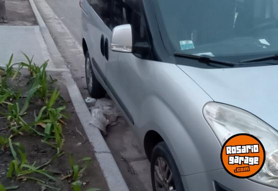 Utilitarios - Fiat DOBLO 1.4 16V ACTIVE 2013 GNC 250000Km - En Venta