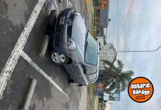 Autos - Renault Clio pack plus 2011 Nafta 173200Km - En Venta