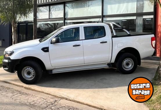 Camionetas - Ford Ranger XL 2.2 2023 Diesel 78000Km - En Venta