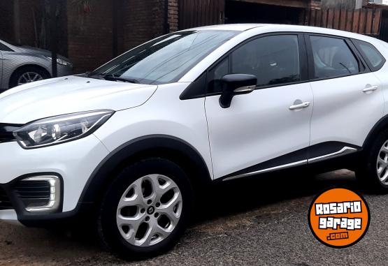 Autos - Renault Captur zen 2018 GNC 120000Km - En Venta