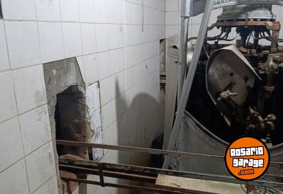 Herramientas - LLENADORA DE SODA 6 PICOS Y SATURADORA - En Venta