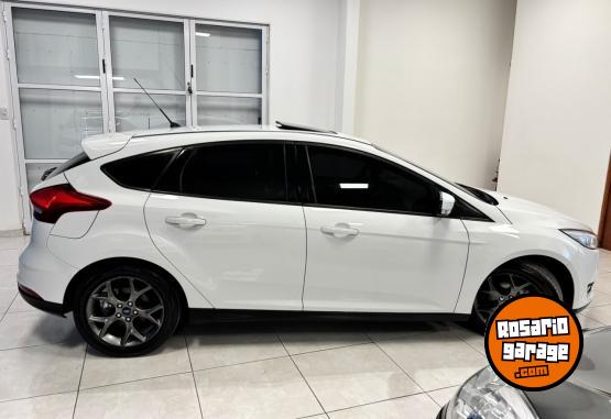 Autos - Ford FOCUS 2.0 SE PLUS 2016 Nafta 102000Km - En Venta
