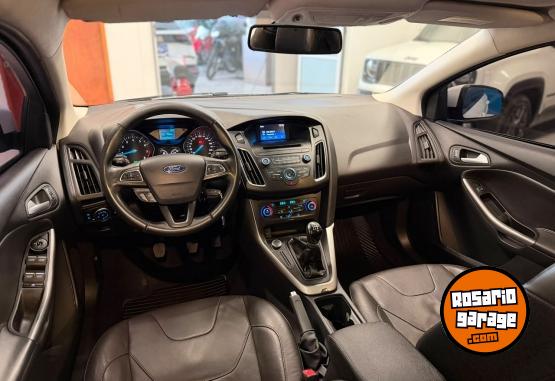 Autos - Ford FOCUS 2.0 SE PLUS 2016 Nafta 102000Km - En Venta