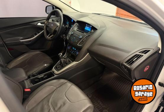 Autos - Ford FOCUS 2.0 SE PLUS 2016 Nafta 102000Km - En Venta