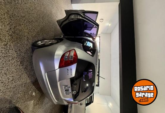 Autos - Honda Fit 2009 Nafta 156000Km - En Venta