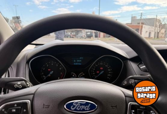 Autos - Ford FOCUS 1.6 2016 Nafta 43900Km - En Venta