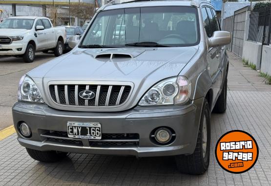 Camionetas - Hyundai TERRACAN GL 2.9 2004 Diesel 240000Km - En Venta