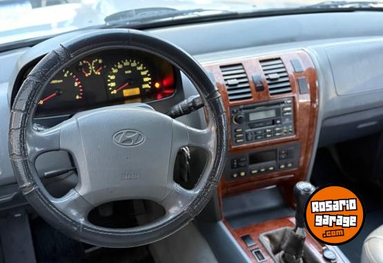 Camionetas - Hyundai TERRACAN GL 2.9 2004 Diesel 240000Km - En Venta
