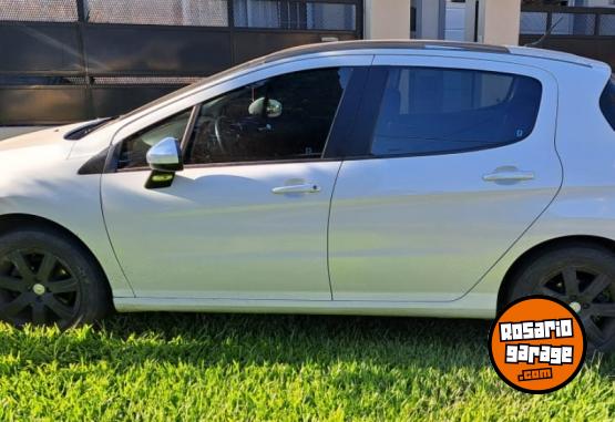 Autos - Peugeot 308 allure 2016 Nafta 121000Km - En Venta