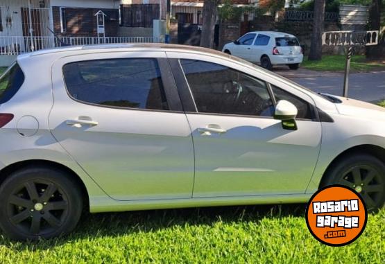 Autos - Peugeot 308 allure 2016 Nafta 121000Km - En Venta
