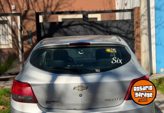 Autos - Chevrolet Onix LTZ 2013 Nafta 207000Km - En Venta
