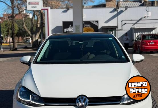 Autos - Volkswagen GOLF HIGHLINE 2017 Nafta 133000Km - En Venta
