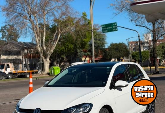 Autos - Volkswagen GOLF HIGHLINE 2017 Nafta 133000Km - En Venta
