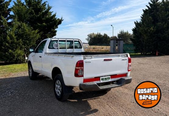 Camionetas - Toyota Hilux cabina simple 2014 Diesel 366000Km - En Venta