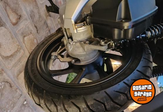Motos - Honda PCX 2020 Nafta 3700Km - En Venta