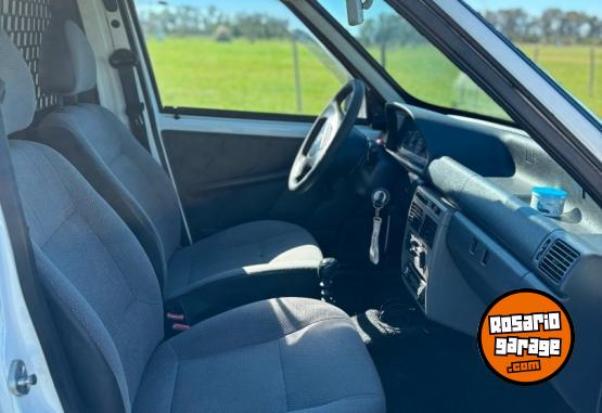 Utilitarios - Fiat Fiorino 2009 Nafta 166000Km - En Venta
