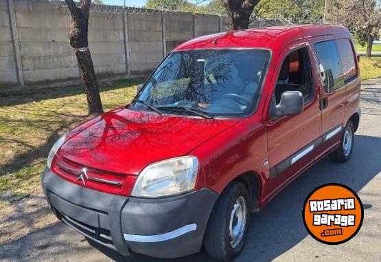Utilitarios - Citroen Berlingo 2016 Diesel 111111Km - En Venta