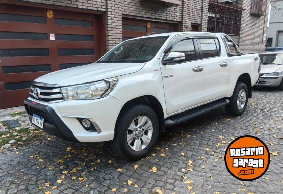 Camionetas - Toyota Hilux 2017 Diesel 147000Km - En Venta