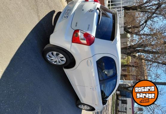 Autos - Toyota Etios xs 2016 Nafta 161000Km - En Venta