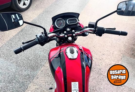 Motos - Bajaj V15 150 2021 Nafta 372Km - En Venta